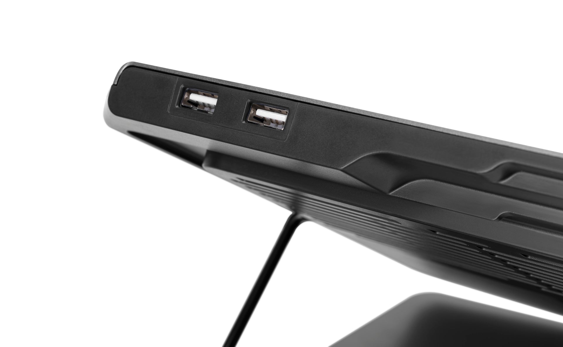 Підставка для охолодження ноутбука GamePro (CP1540)
