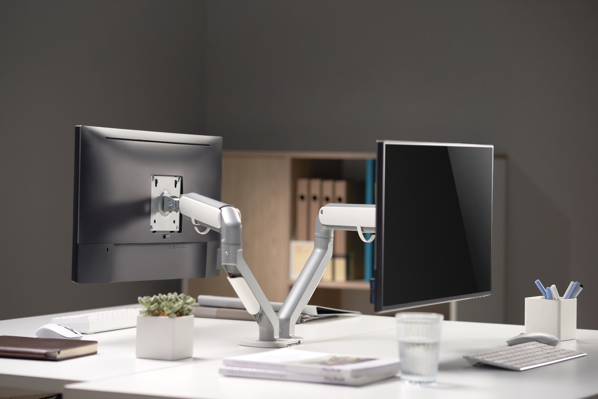 Настільне кріплення для монітора OfficePro MA422S