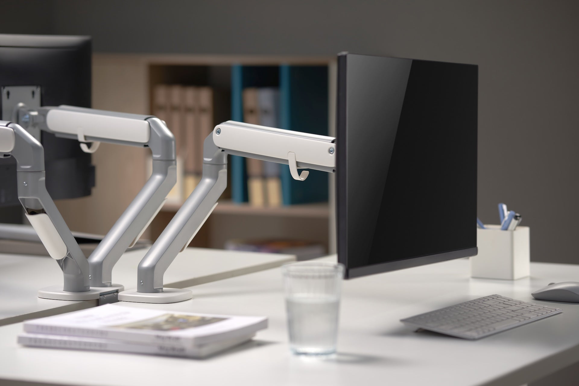 Настільне кріплення для монітора OfficePro MA421S