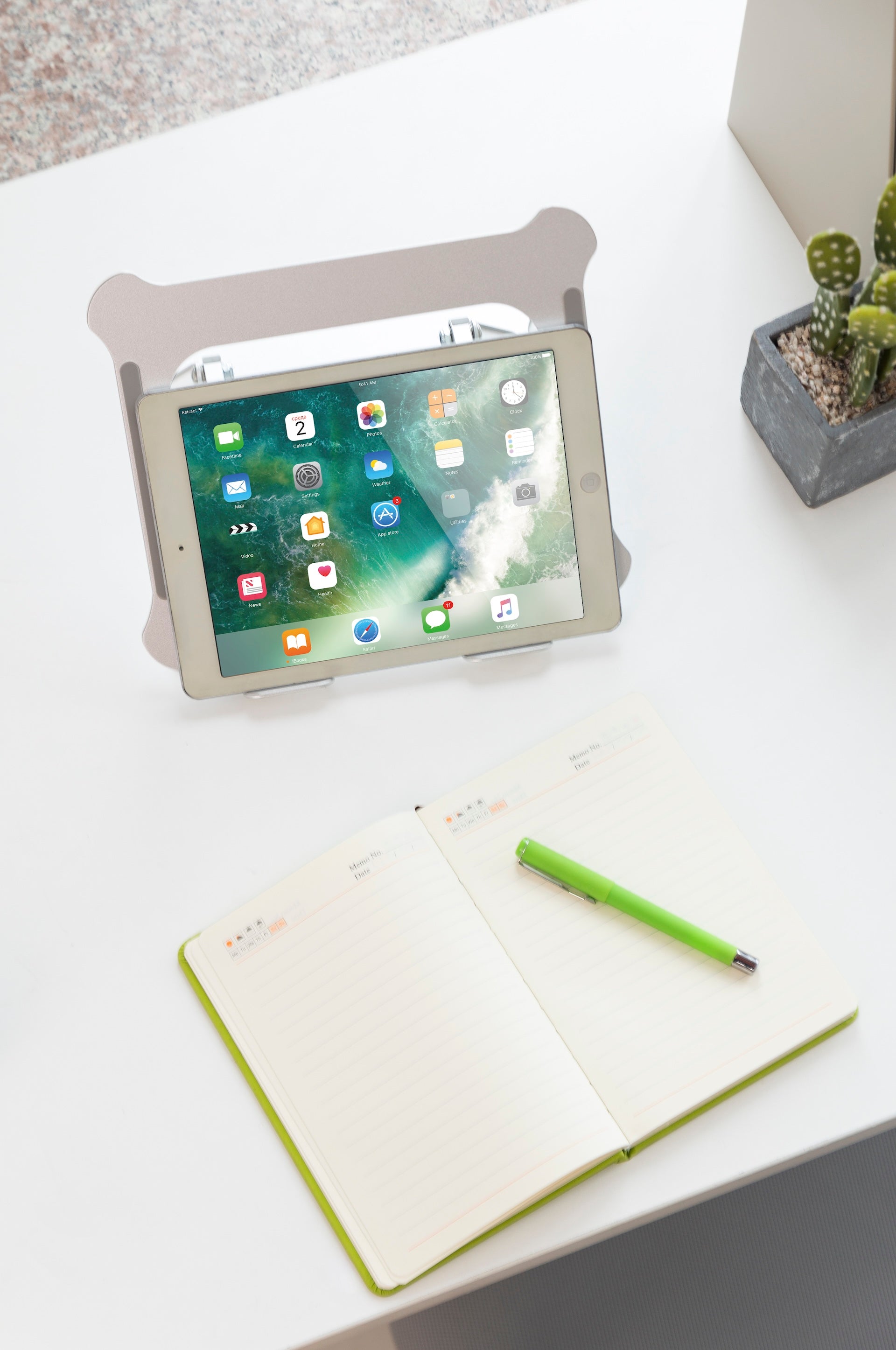 Регулируемая металлическая подставка для ноутбука Officepro LS610