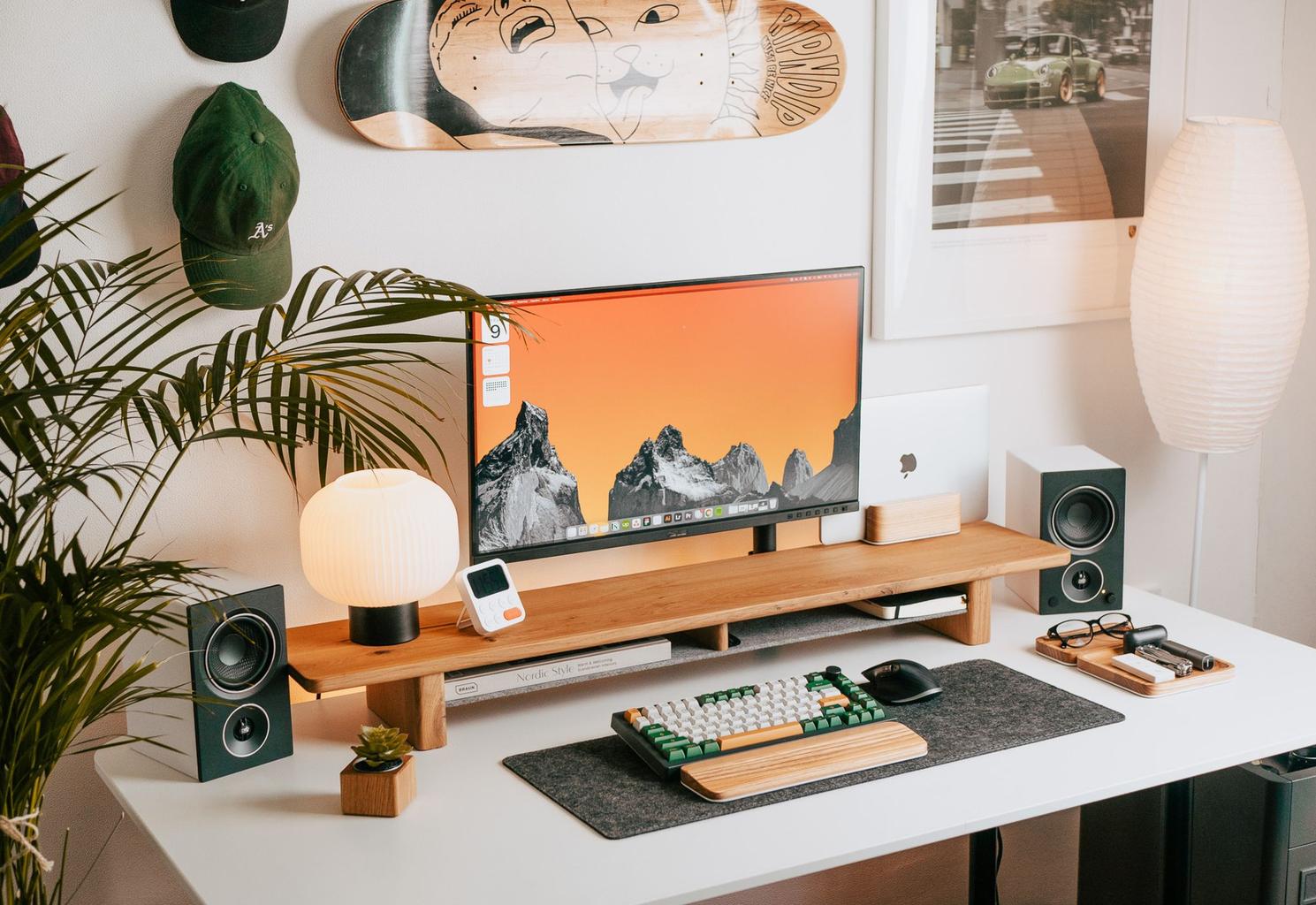 Пошук Висоти Підставки для Монітора