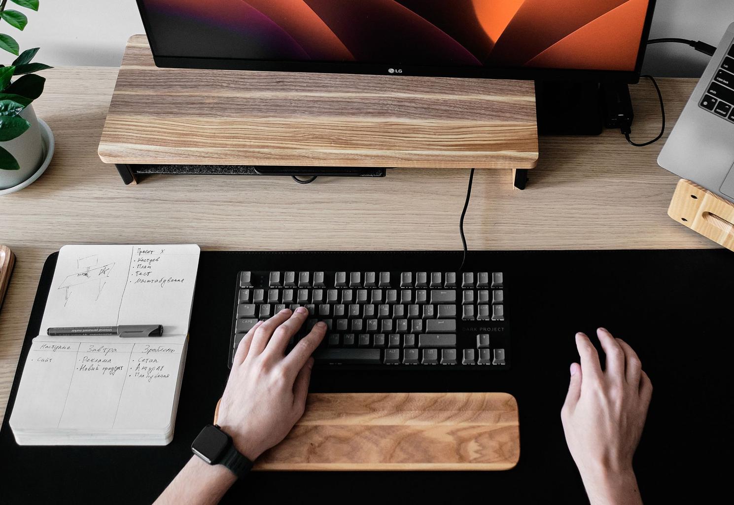 Як підставки для зап'ясть допомагають уникнути тунельного синдрому