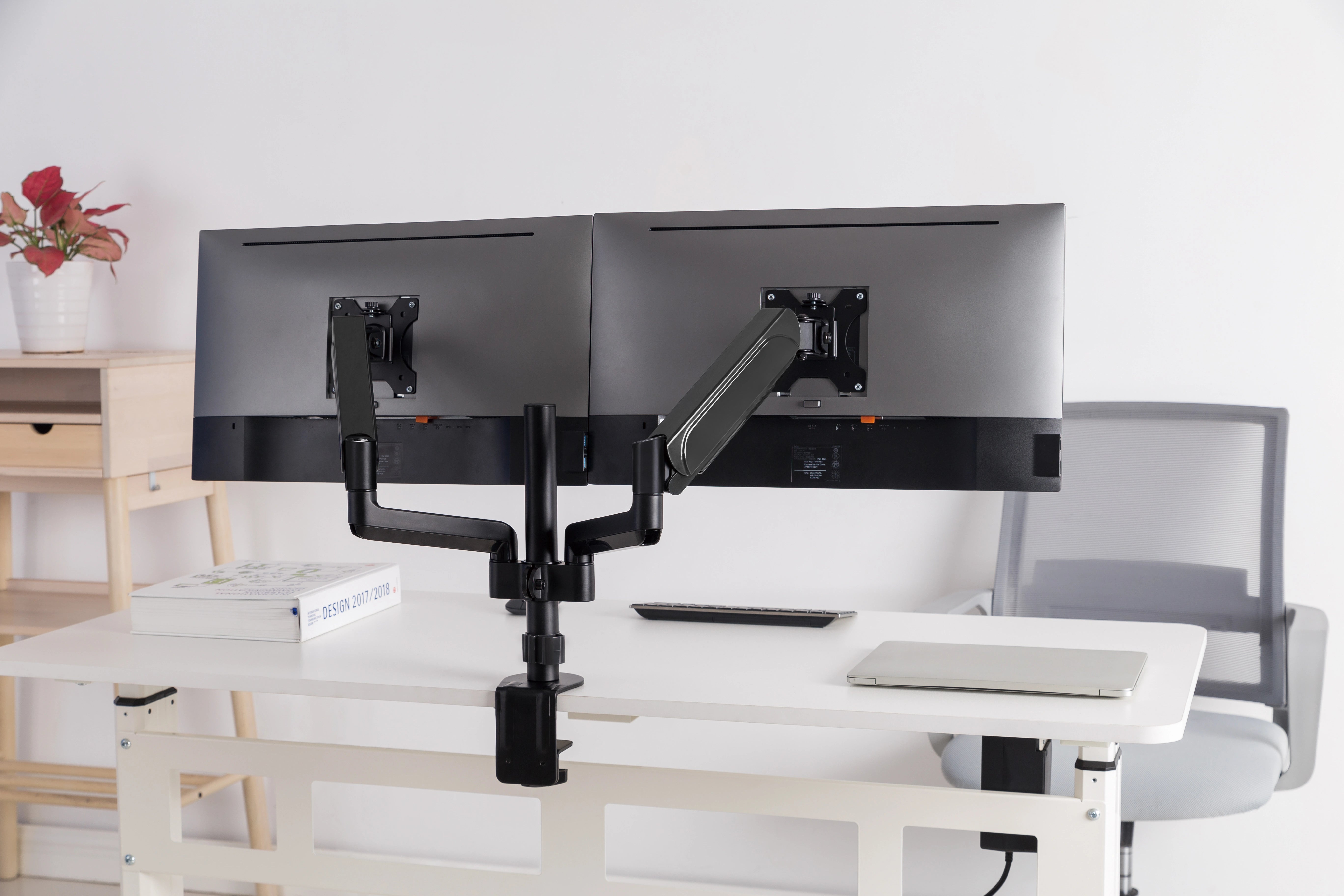 Кронштейн для двох моніторів OfficePro MA722B чорний