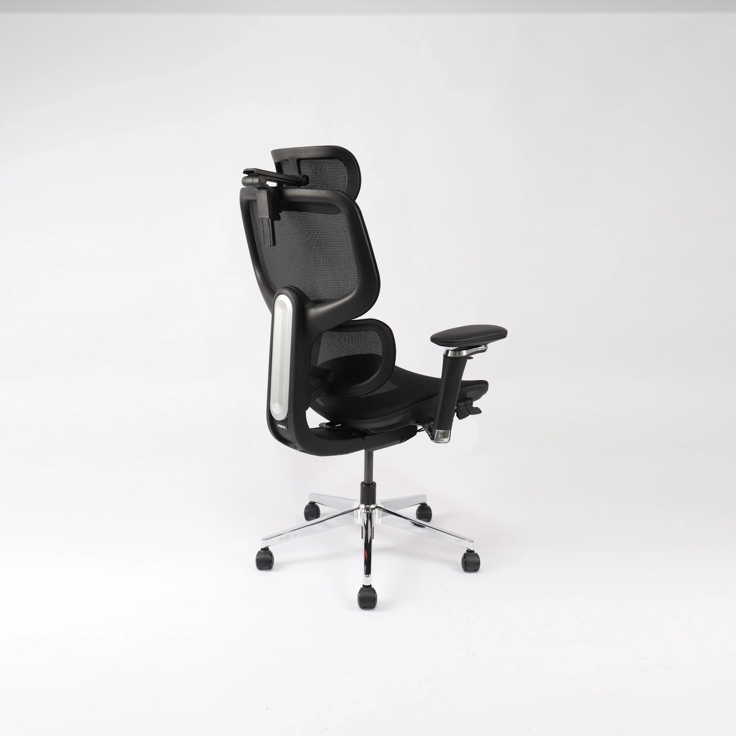 Бюджетне ергономічне крісло ORION D2Pro